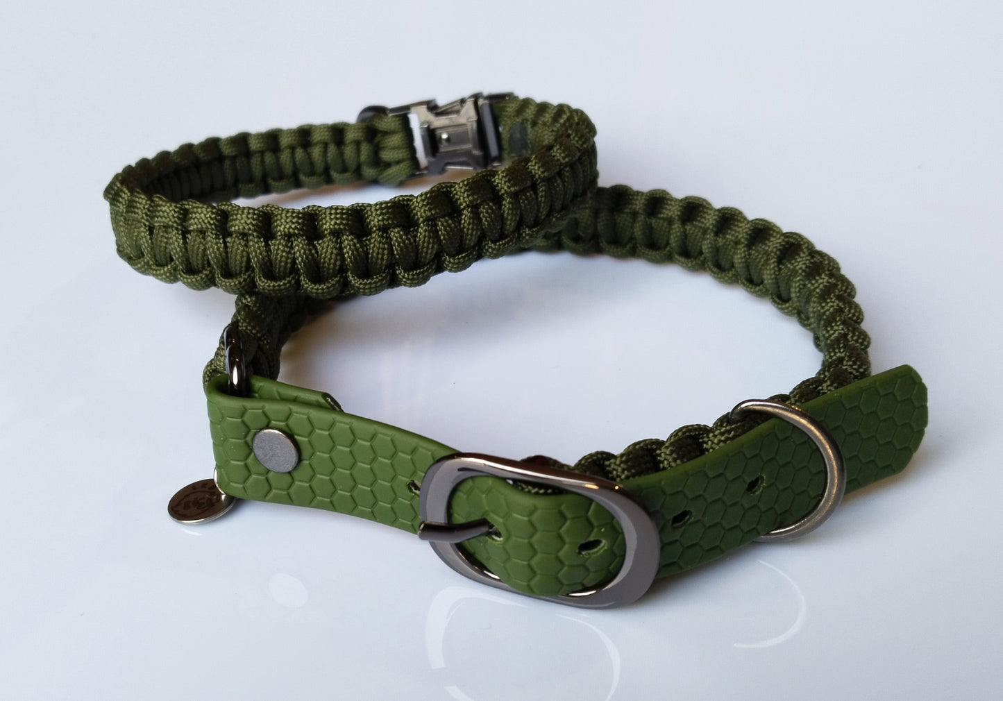 Flora Green dog collar 