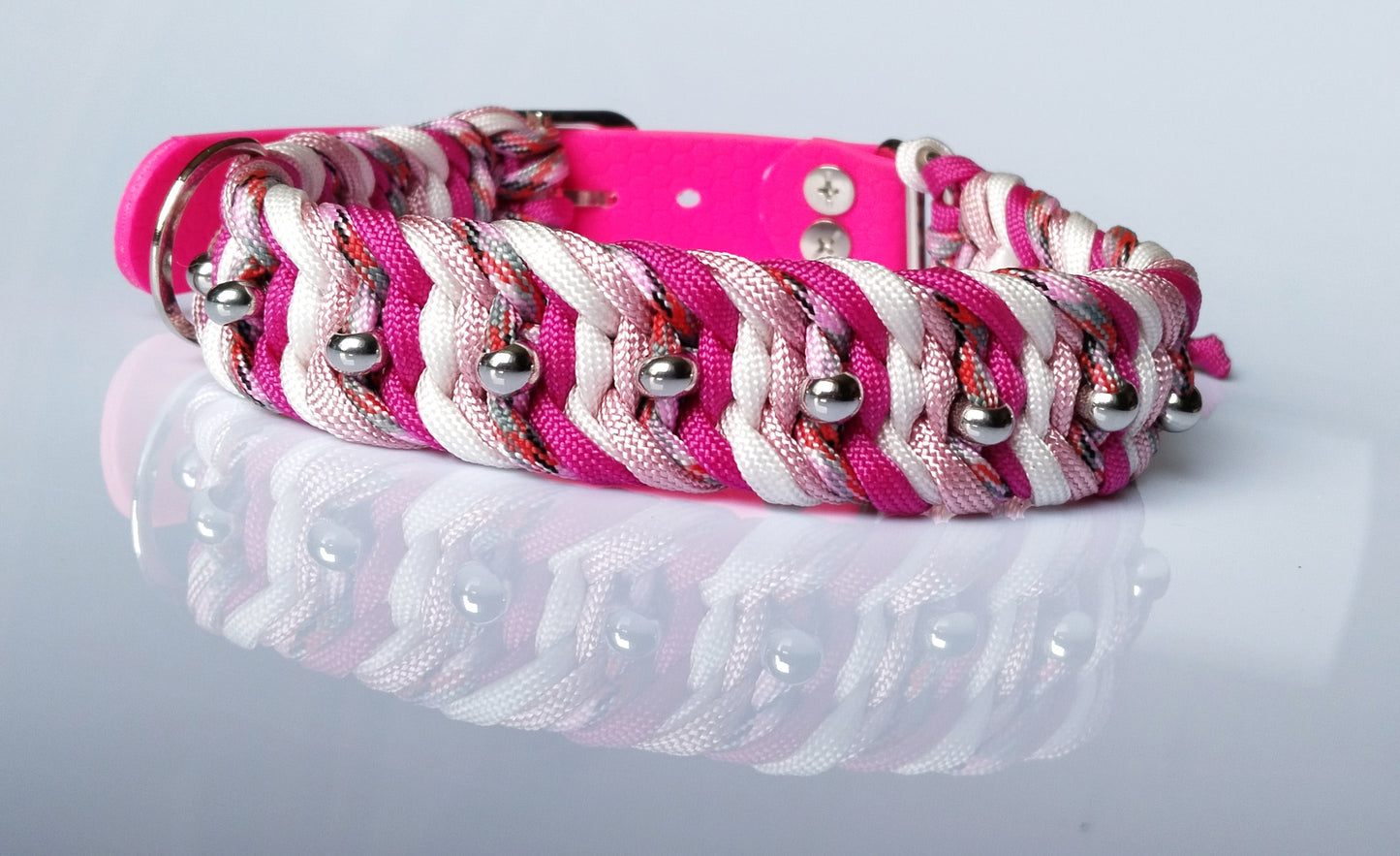 Stanley Pink dog collar 