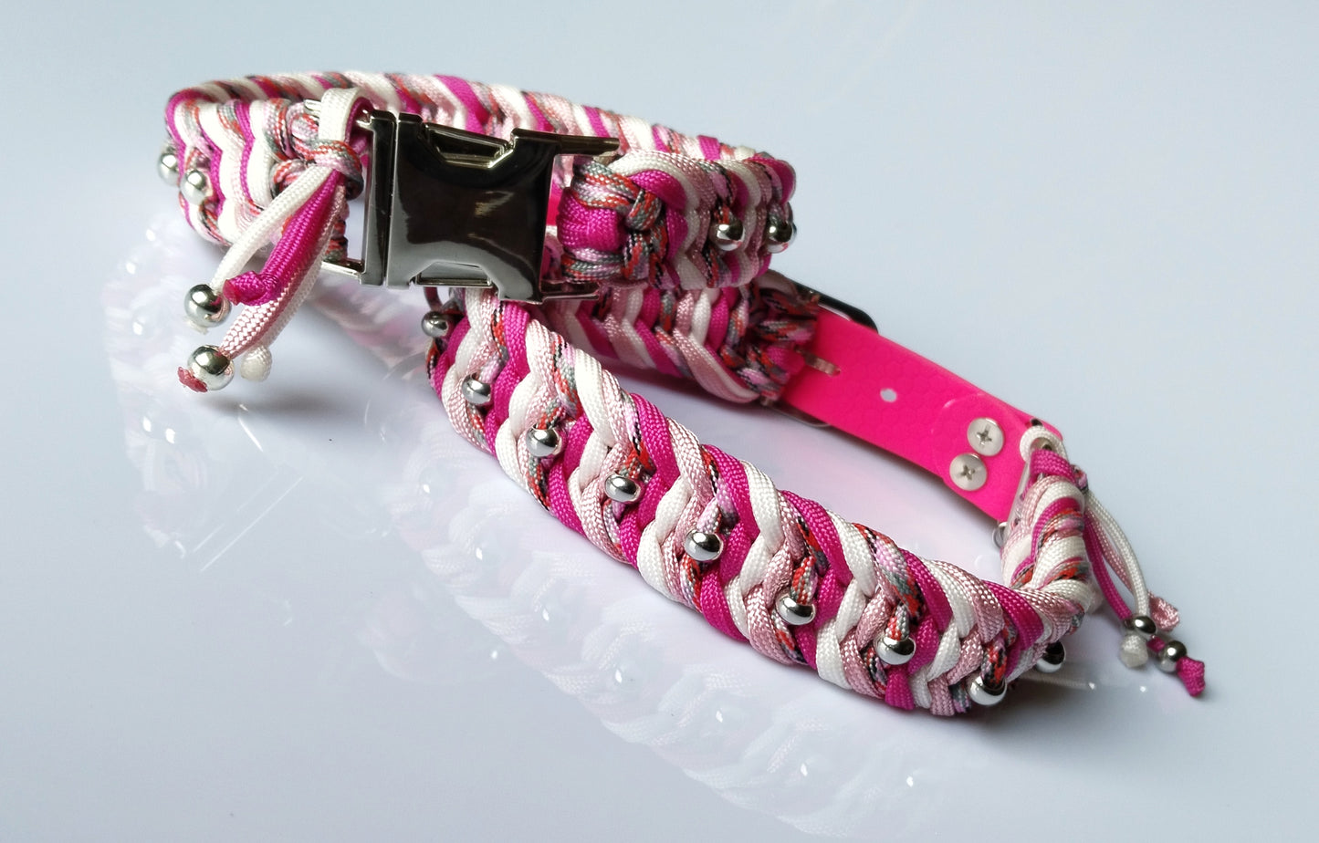 Stanley Pink dog collar 